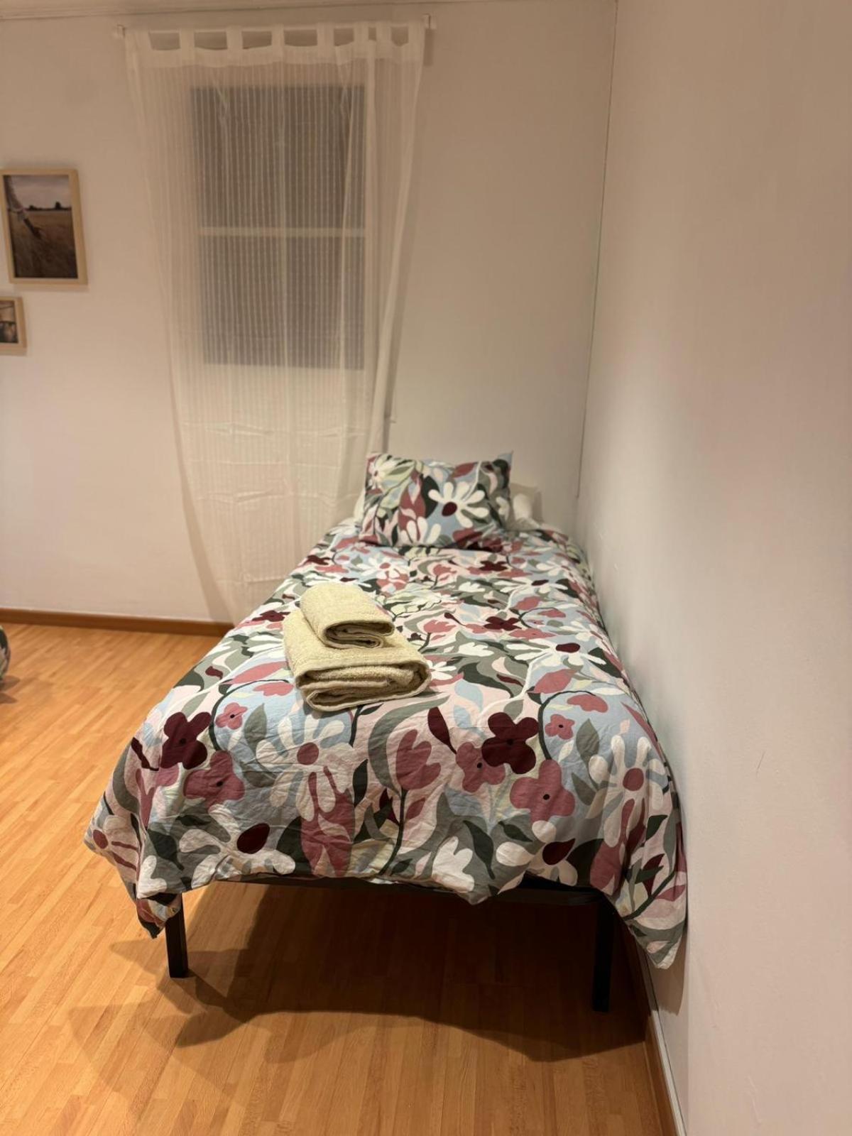 דירות Acogedor Piso En ברצלונה מראה חיצוני תמונה